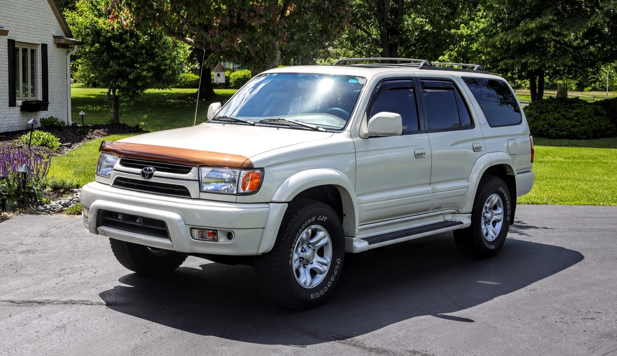 2002 Toyota 4Runner 3rd Gen - Image 2 of 31