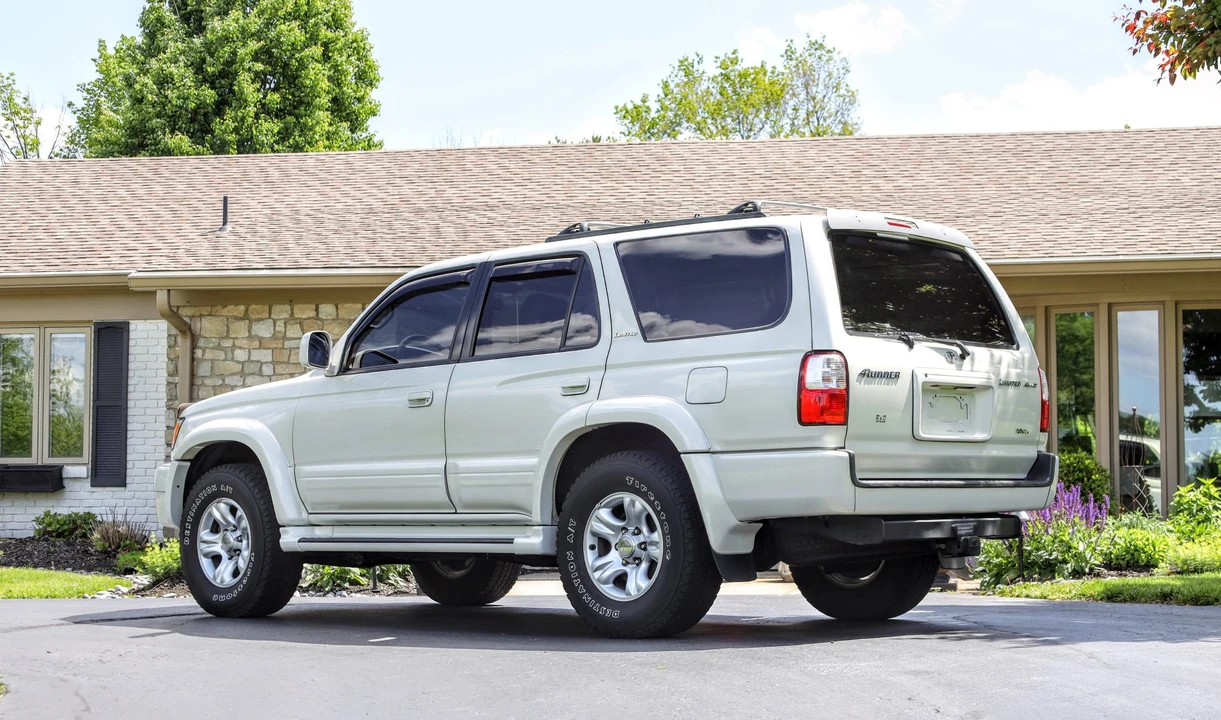 2002 Toyota 4Runner 3rd Gen - Image 4 of 31