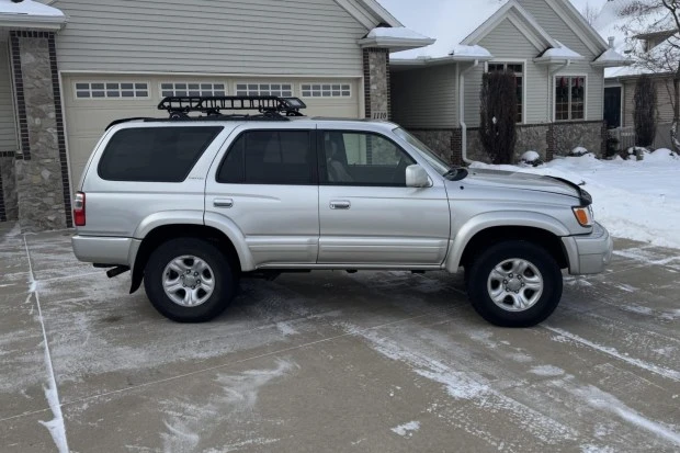 2002 Toyota 4Runner 3rd Gen - Image 3 of 7