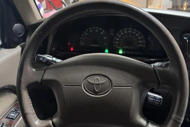2002 Toyota 4Runner 3rd Gen - Image 5 of 7