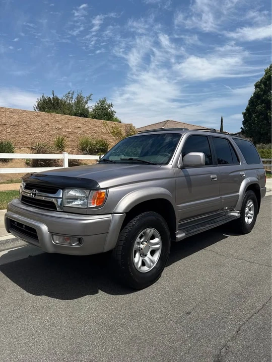 2002 Toyota 4Runner 3rd Gen - Image 2 of 12
