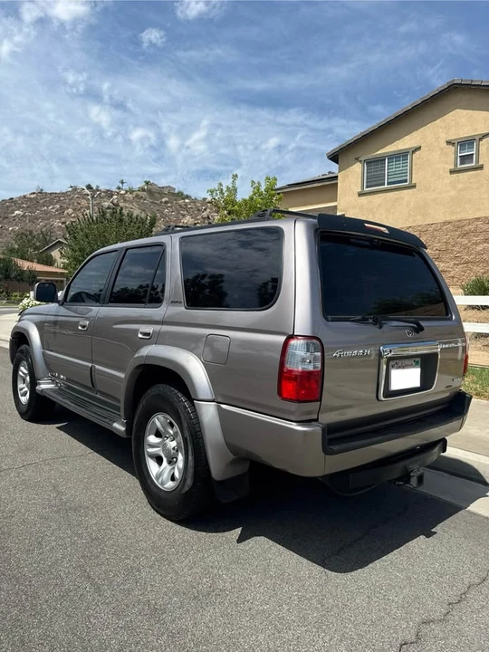 2002 Toyota 4Runner 3rd Gen - Image 4 of 12