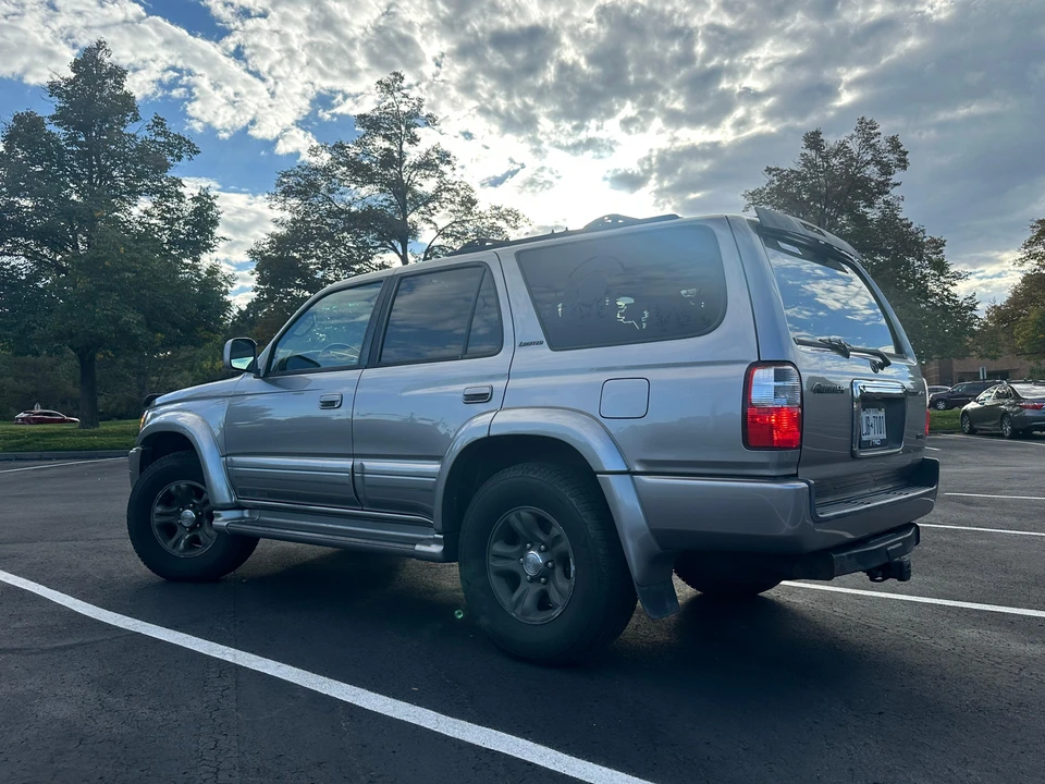 2002 Toyota 4Runner 3rd Gen - Image 8 of 31