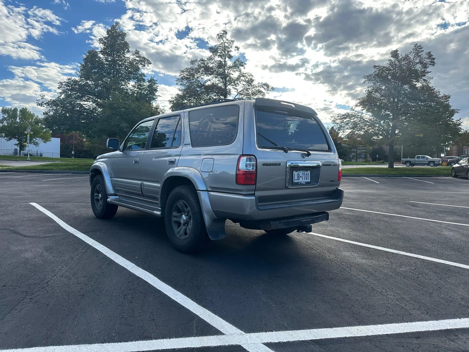 2002 Toyota 4Runner 3rd Gen - Image 9 of 31