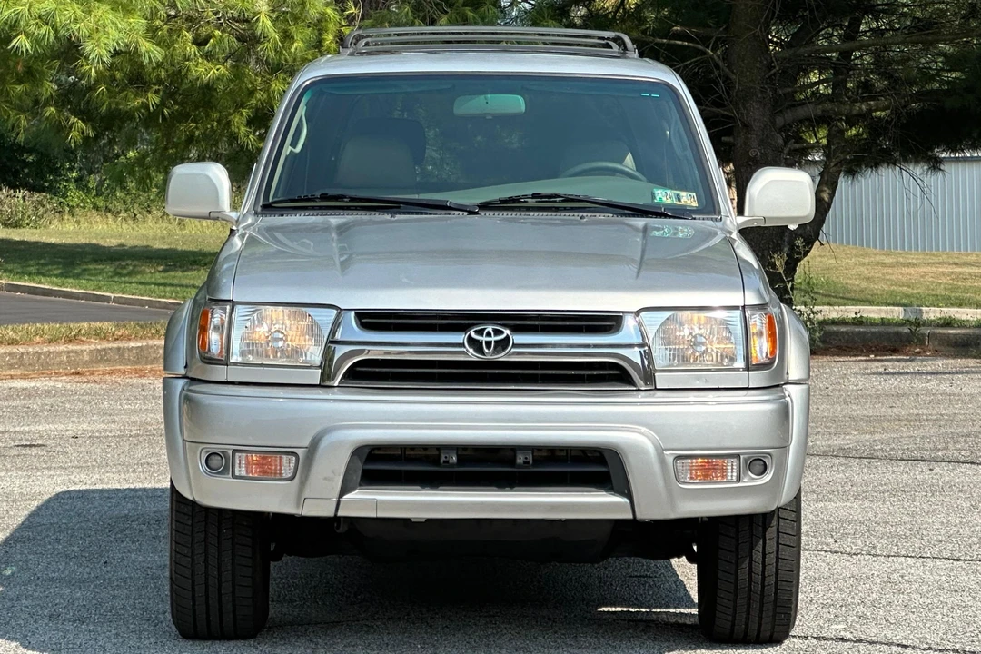 2002 Toyota 4Runner 3rd Gen - Image 2 of 31
