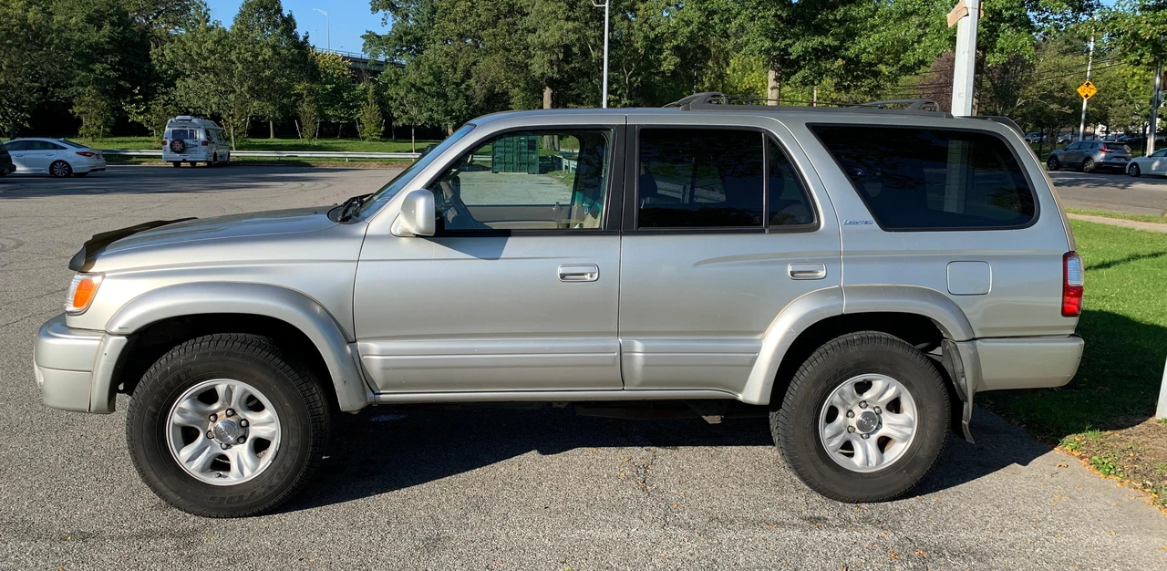 2002 Toyota 4Runner 3rd Gen - Image 11 of 31