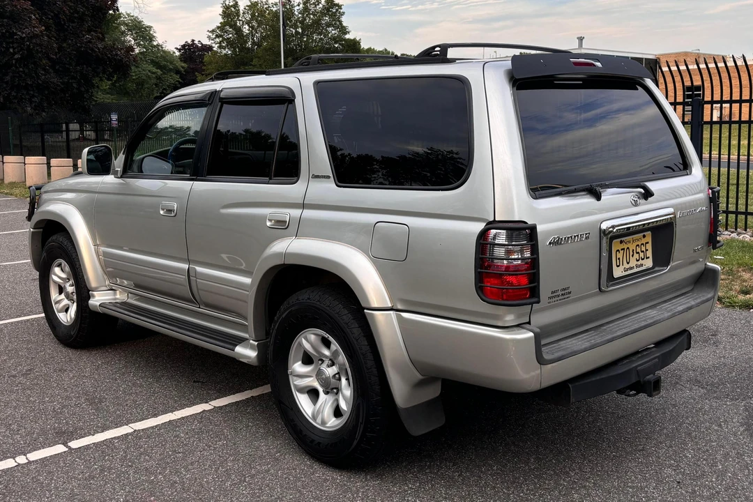 2002 Toyota 4Runner 3rd Gen - Image 4 of 31