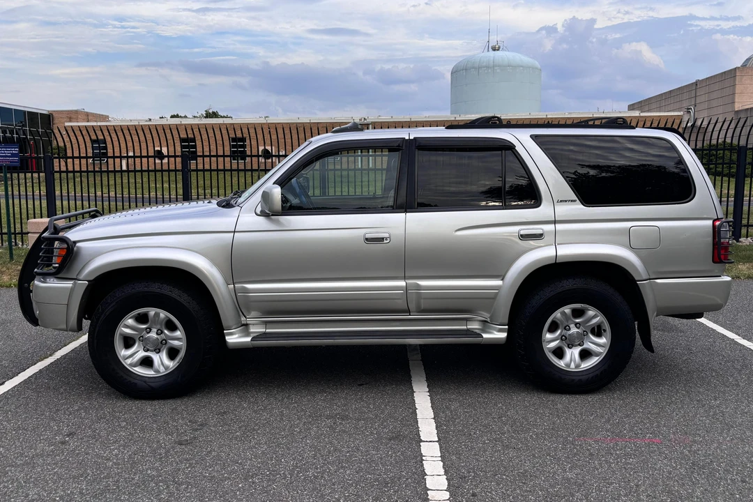 2002 Toyota 4Runner 3rd Gen - Image 3 of 31