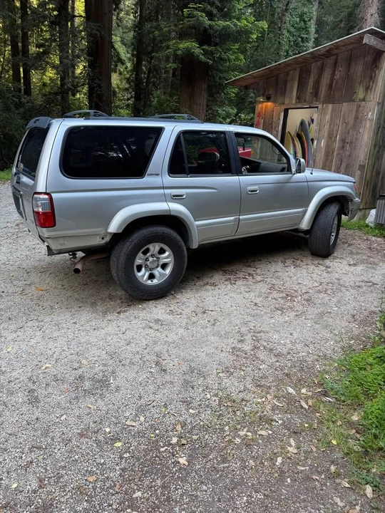 2002 Toyota 4Runner 3rd Gen - Image 6 of 10