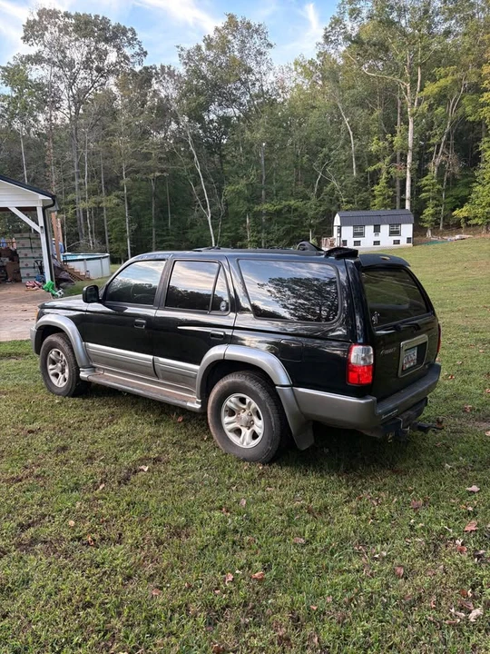 2002 Toyota 4Runner 3rd Gen - Image 5 of 11