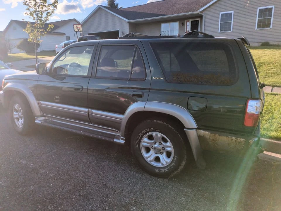 2002 Toyota 4Runner 3rd Gen - Image 5 of 7
