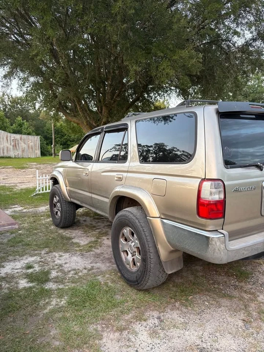 2002 Toyota 4Runner 3rd Gen - Image 2 of 7