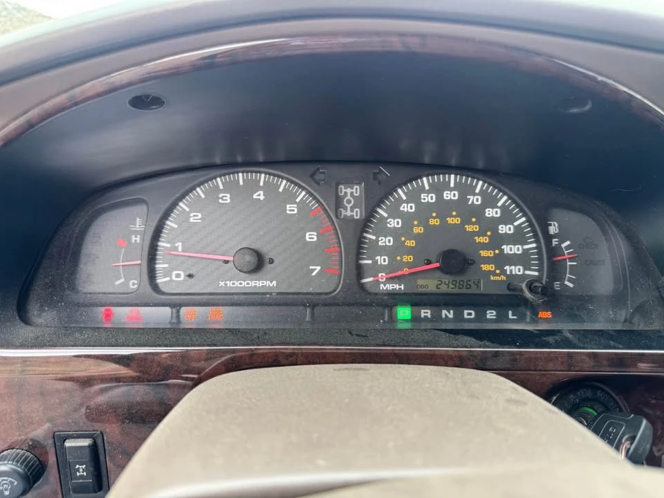 2002 Toyota 4Runner 3rd Gen - Image 5 of 12