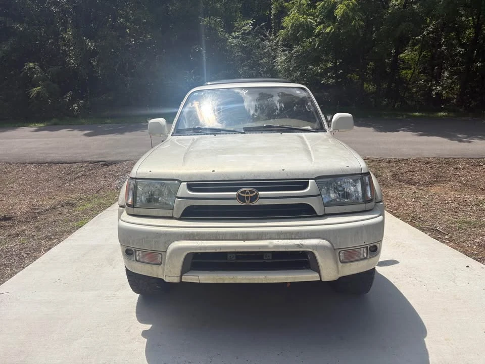 2002 Toyota 4Runner 3rd Gen - Image 2 of 3