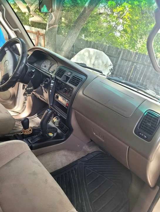 2002 Toyota 4Runner 3rd Gen - Image 4 of 5