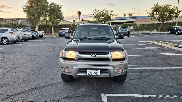 2002 Toyota 4Runner Limited Sport Utility