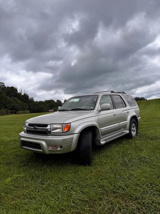 2002 Toyota 4Runner 3rd Gen - Image 5 of 14