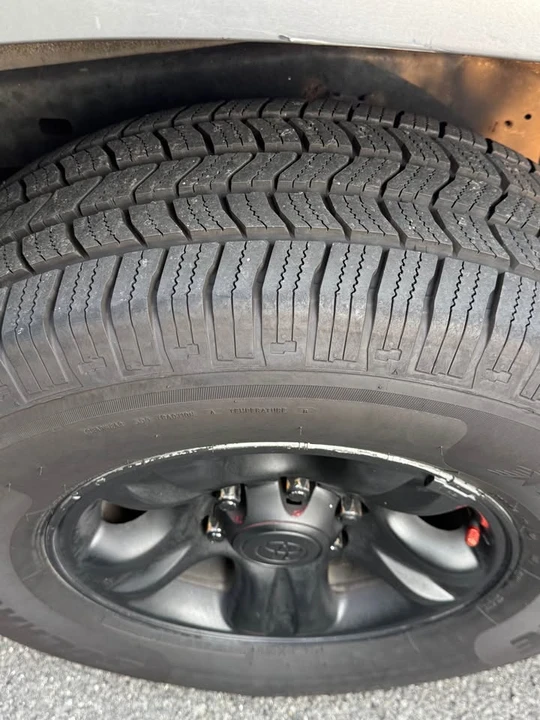 2002 Toyota 4Runner 3rd Gen - Image 9 of 19