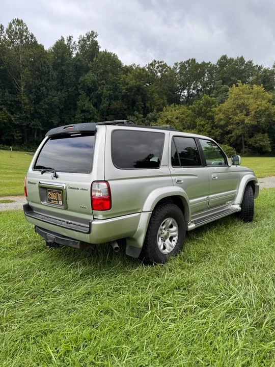 2002 Toyota 4Runner 3rd Gen - Image 8 of 14