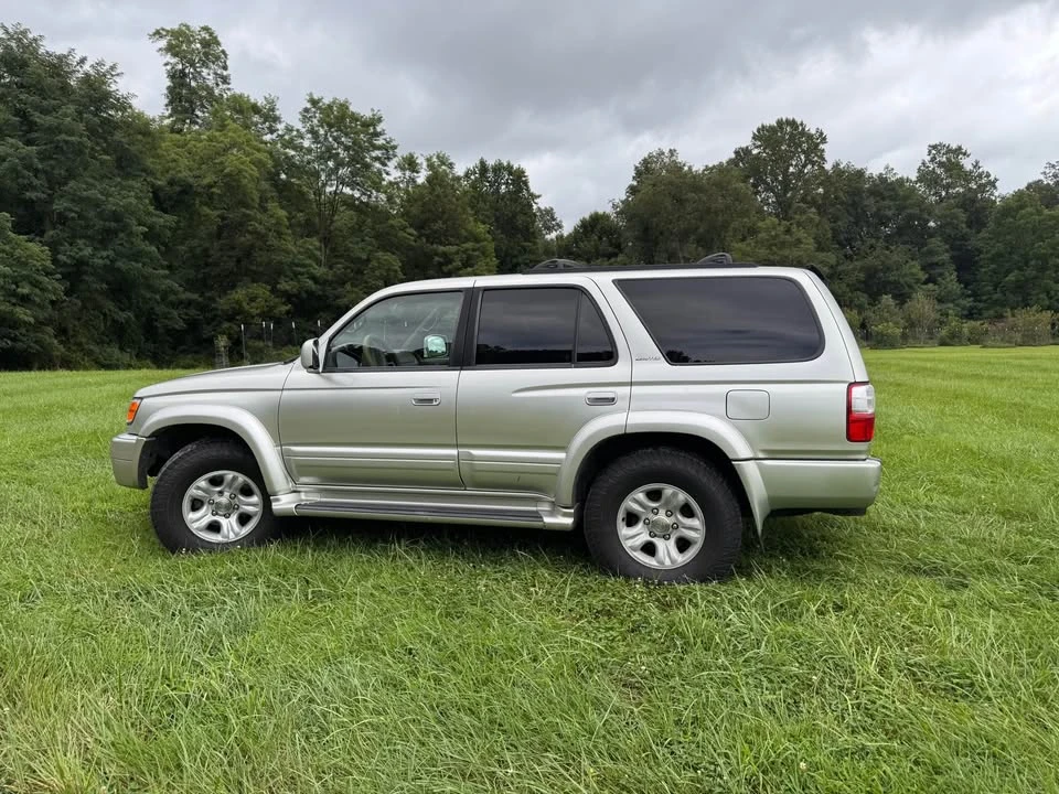 2002 Toyota 4Runner 3rd Gen - Image 8 of 19