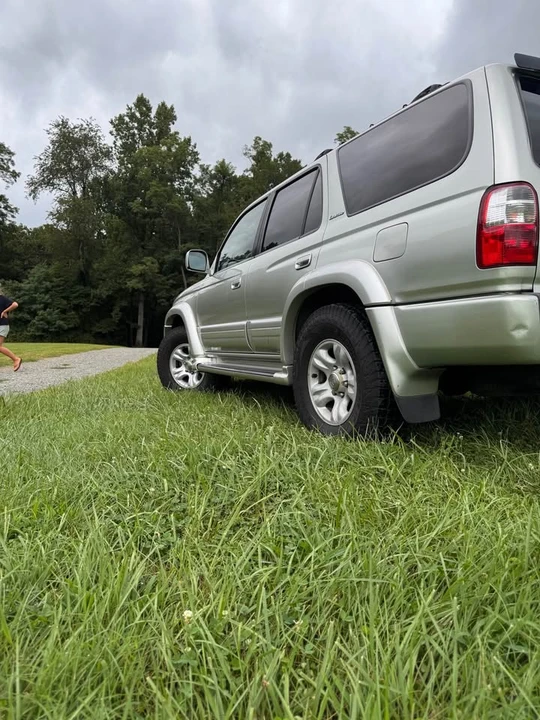 2002 Toyota 4Runner 3rd Gen - Image 6 of 19