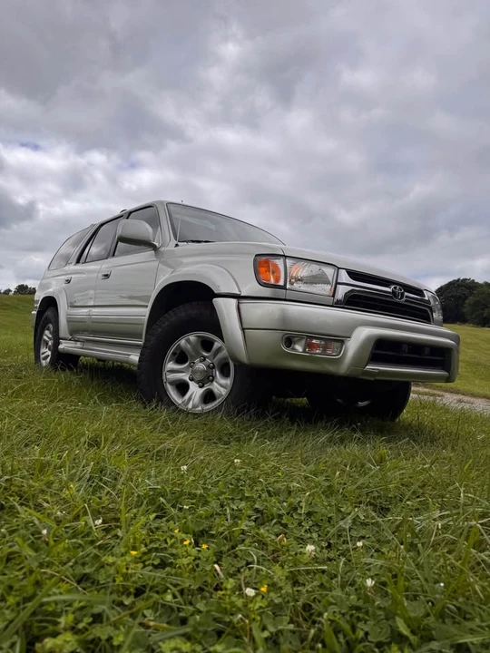 2002 Toyota 4Runner 3rd Gen - Image 5 of 19