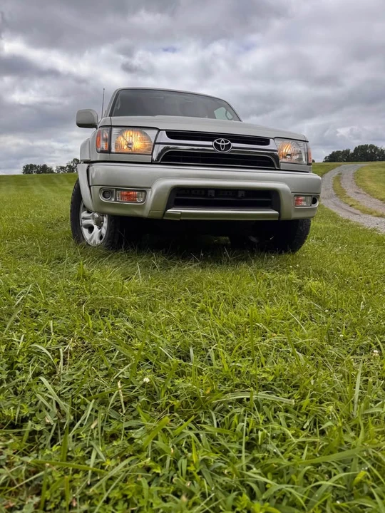 2002 Toyota 4Runner 3rd Gen - Image 2 of 19