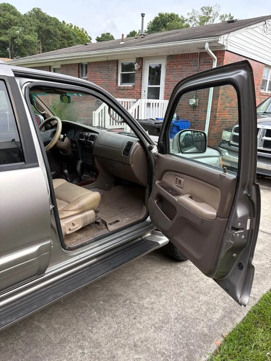 2002 Toyota 4Runner 3rd Gen - Image 14 of 20