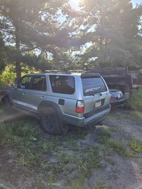 2002 Toyota 4Runner 3rd Gen - Image 3 of 9