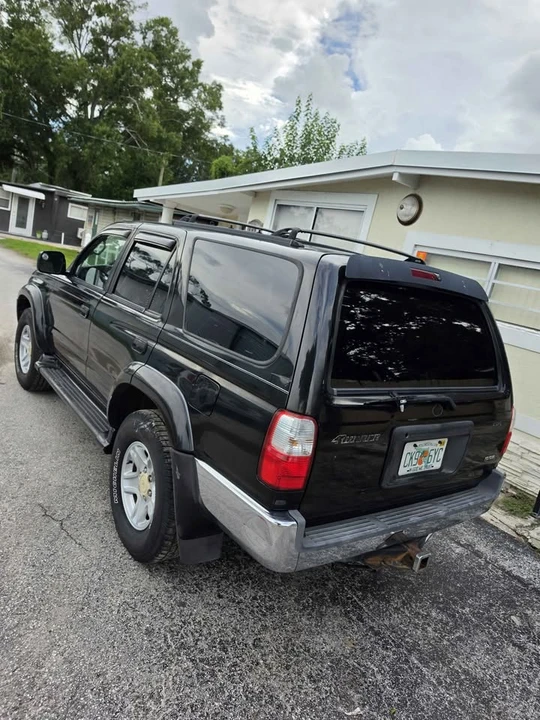 2002 Toyota 4Runner 3rd Gen - Image 5 of 15