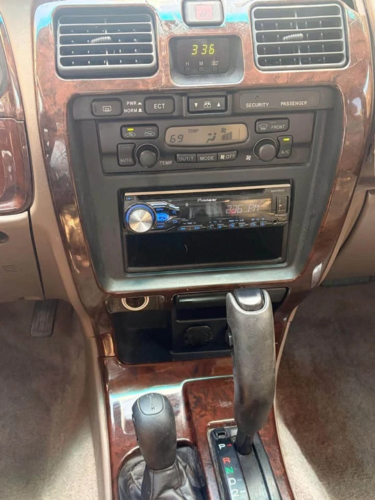 2002 Toyota 4Runner 3rd Gen - Image 8 of 9