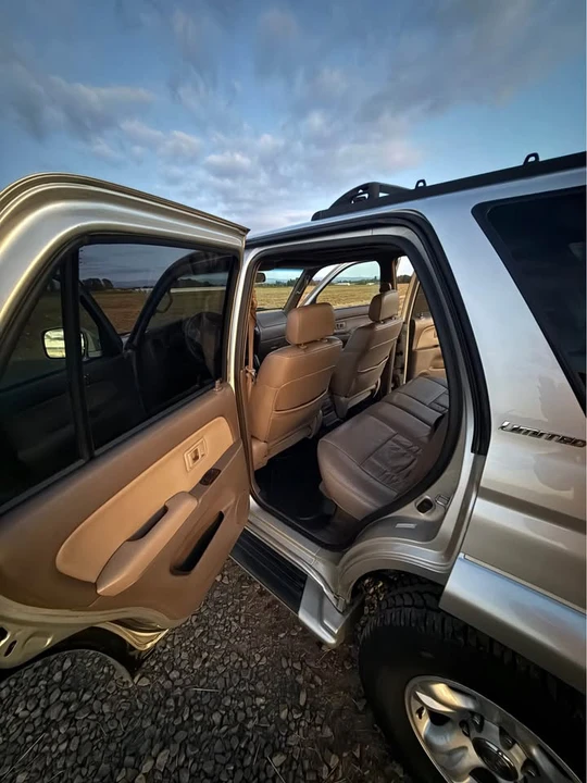 2002 Toyota 4Runner 3rd Gen - Image 9 of 17