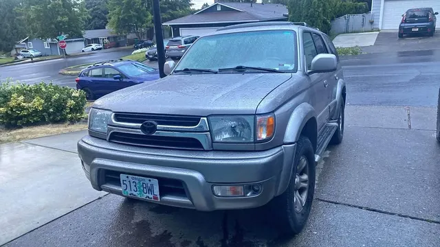 2002 Toyota 4Runner Limited Sport Utility 4D