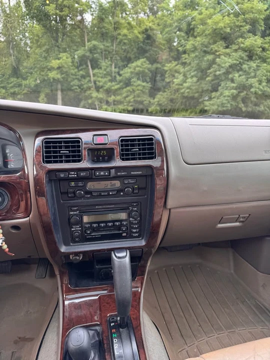 2002 Toyota 4Runner 3rd Gen - Image 10 of 19
