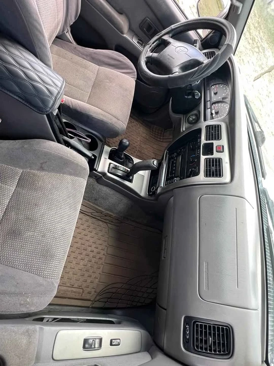2002 Toyota 4Runner 3rd Gen - Image 6 of 13