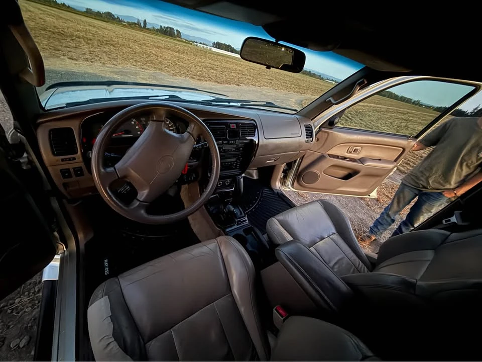 2002 Toyota 4Runner 3rd Gen - Image 10 of 17