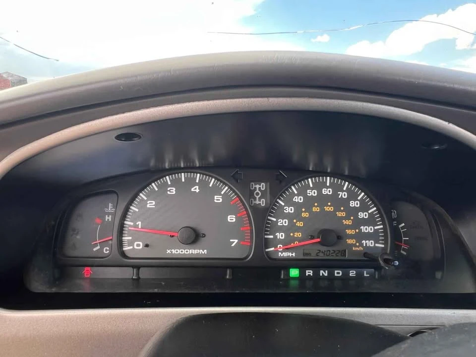 2002 Toyota 4Runner 3rd Gen - Image 10 of 13