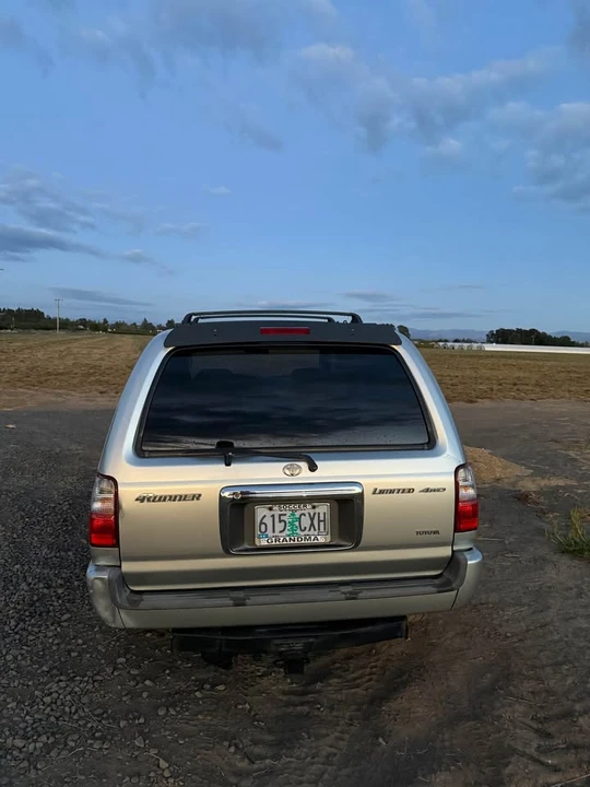 2002 Toyota 4Runner 3rd Gen - Image 5 of 17