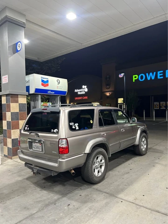 2002 Toyota 4Runner 3rd Gen - Image 3 of 14