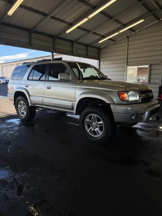 2002 Toyota 4Runner 3rd Gen - Image 4 of 18