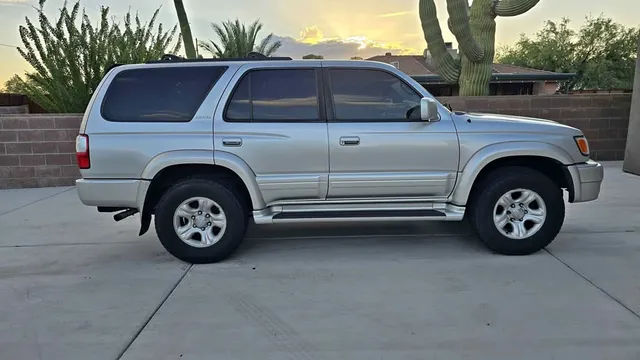 2002 Toyota 4Runner Limited Sport Utility 4D