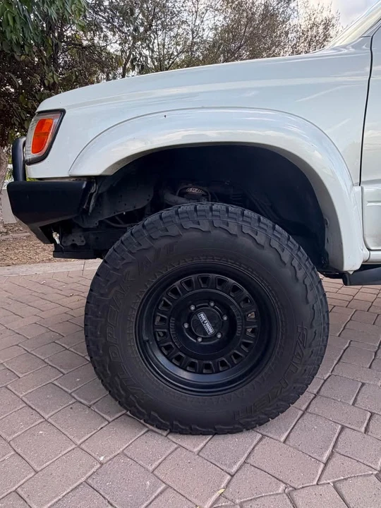 2002 Toyota 4Runner 3rd Gen - Image 2 of 11