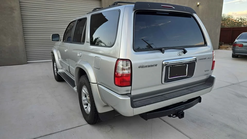 2002 Toyota 4Runner 3rd Gen - Image 4 of 9