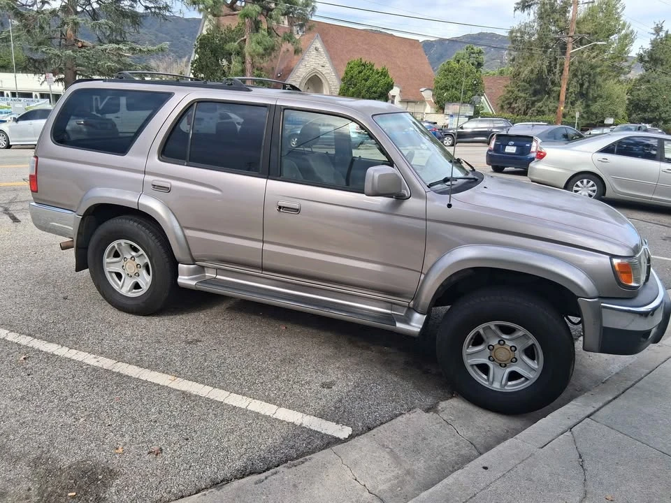 2002 Toyota 4Runner 3rd Gen - Image 2 of 14