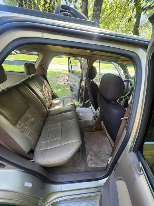 2002 Toyota 4Runner 3rd Gen - Image 3 of 11