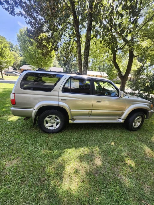 2002 Toyota 4Runner 3rd Gen - Image 6 of 11