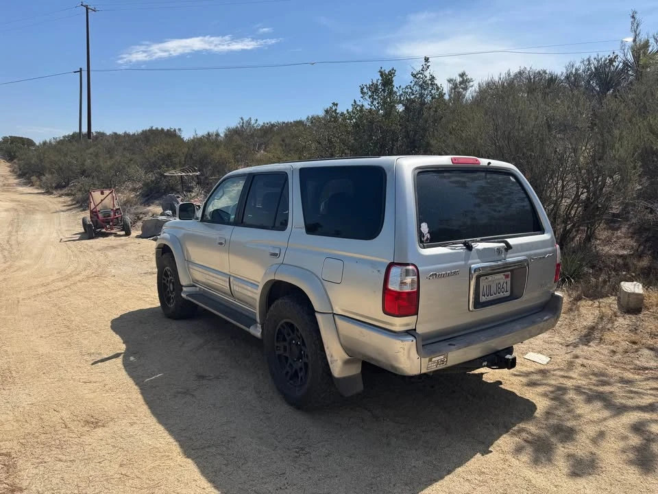 2002 Toyota 4Runner 3rd Gen - Image 3 of 9