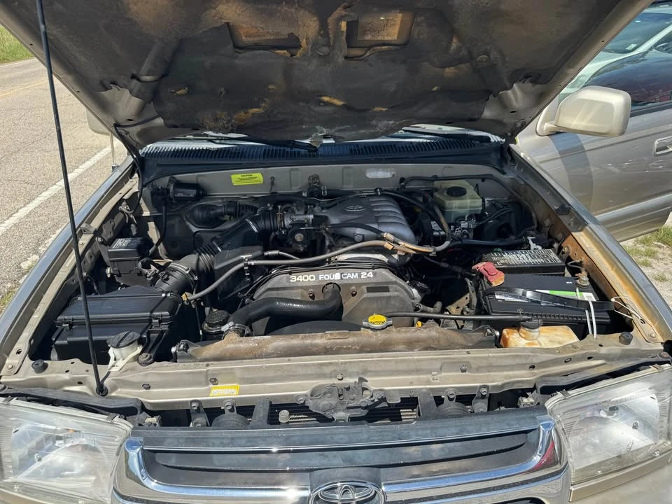 2002 Toyota 4Runner 3rd Gen - Image 2 of 10