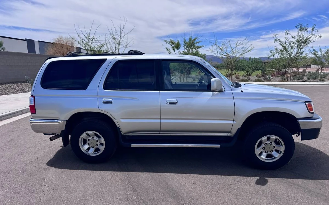 2002 Toyota 4Runner 3rd Gen - Image 4 of 11