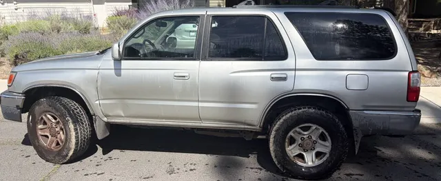 2002 Toyota 4Runner SR5 4X4